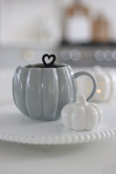 Large Pumpkin Mug - Grey