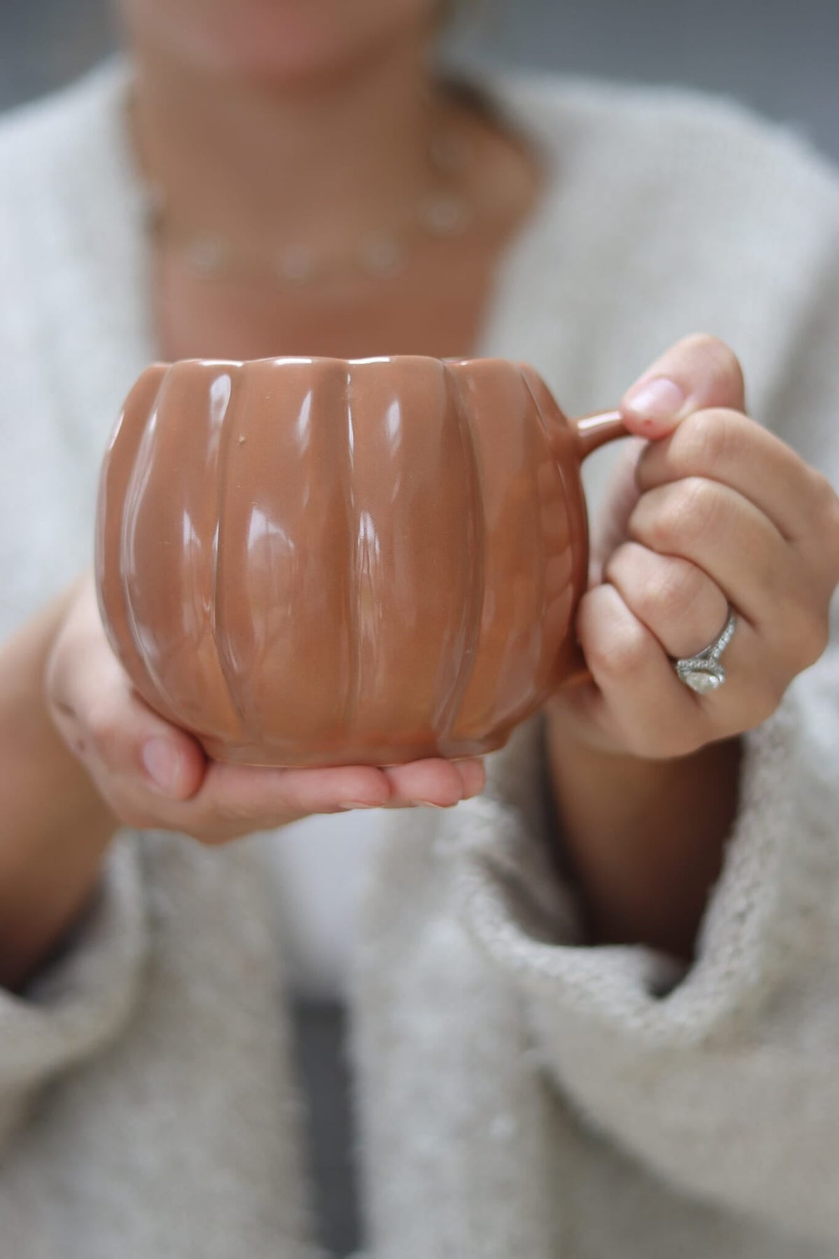 Large Pumpkin Mug - Mocha