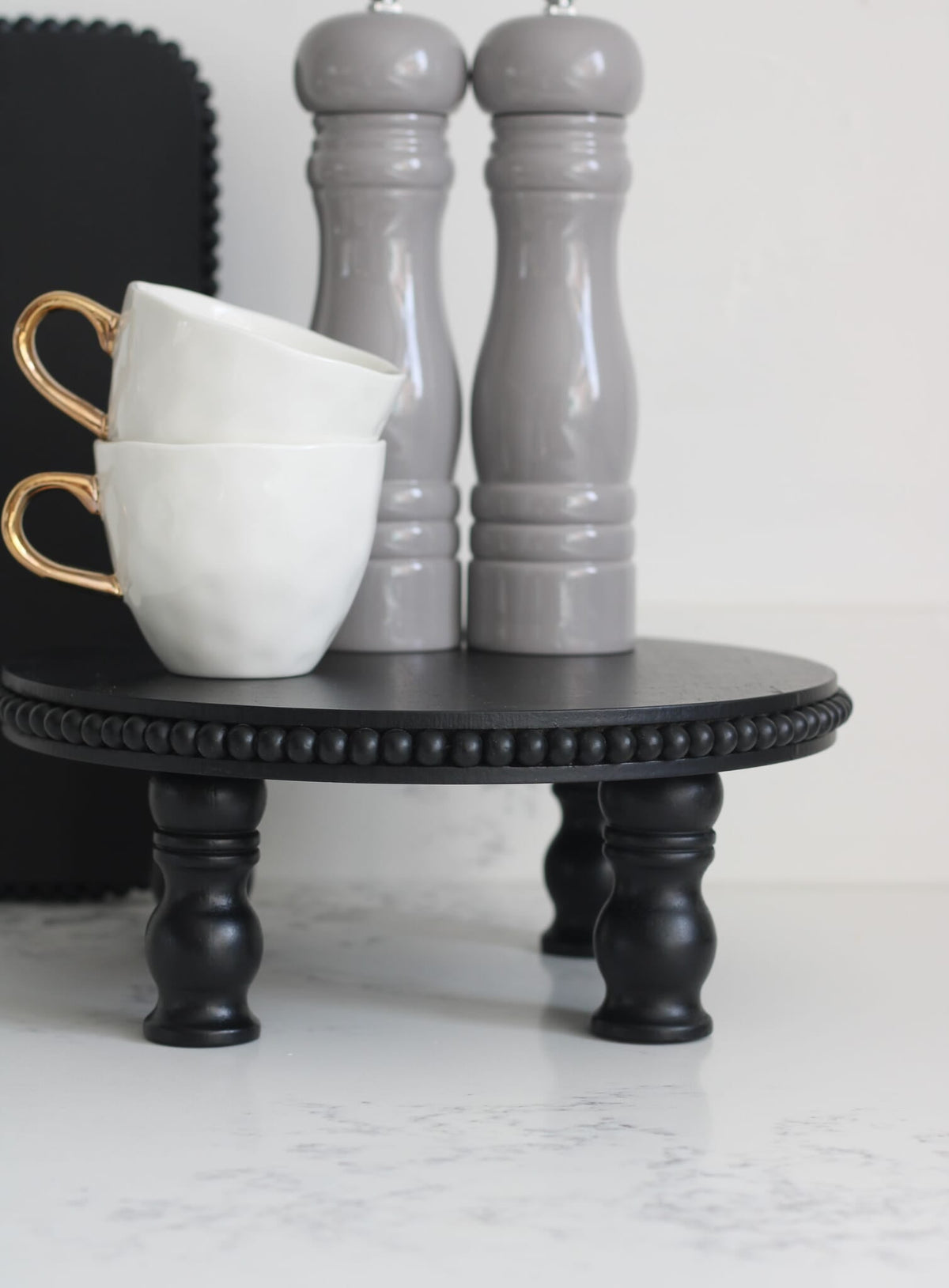 Beaded Raised Round Tray-Black