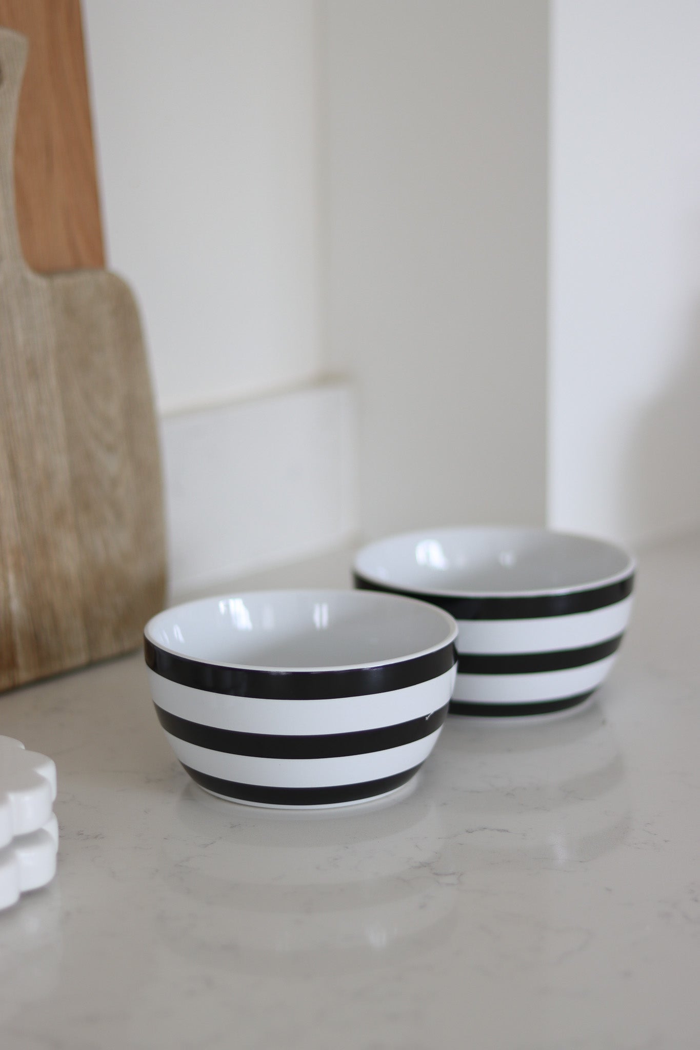 Ceramic Bowl Set – 2 Piece – Black Stripes