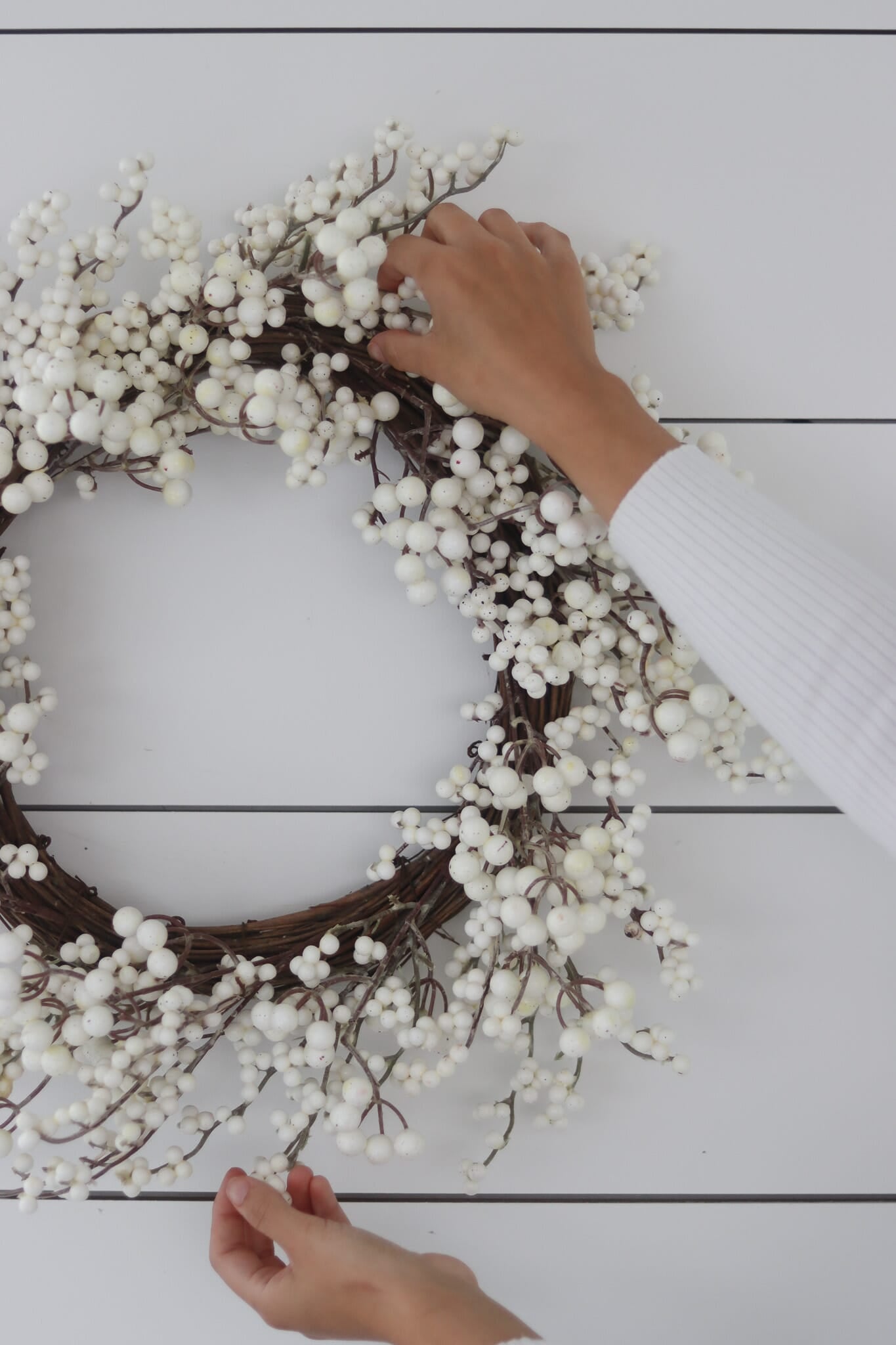 Double Wall Glass Bowl - White/Polka