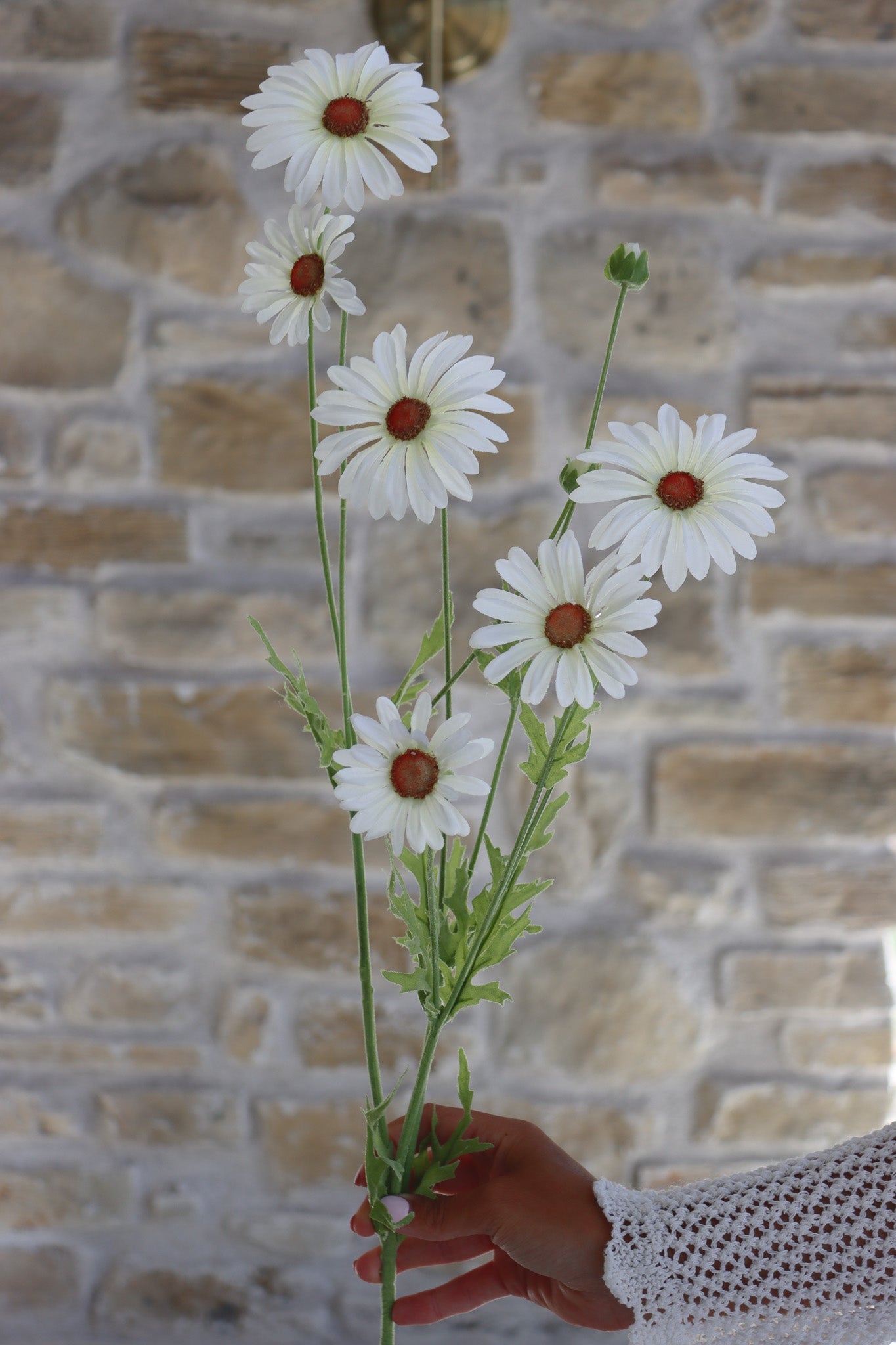 Faux Daisy Spray