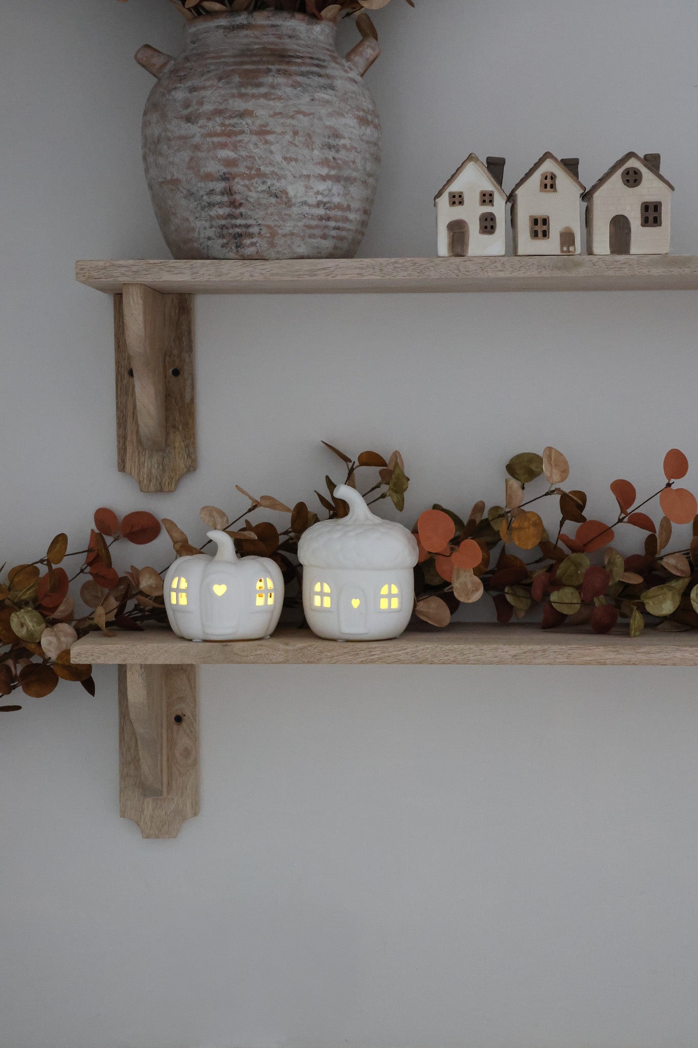 LED Acorn & Pumpkin House - Set