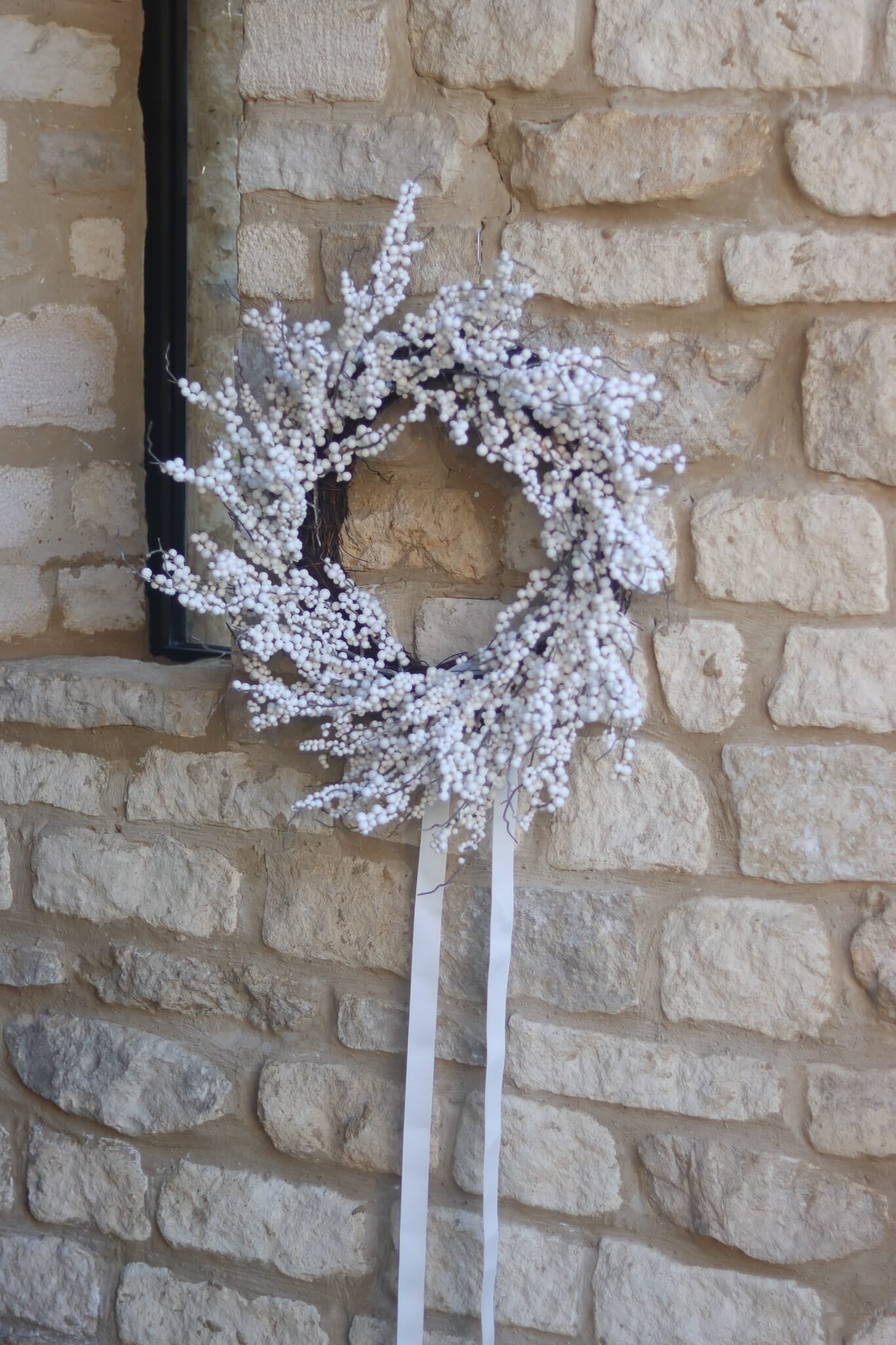 Christmas Wreath -  White Winter Berries Cluster
